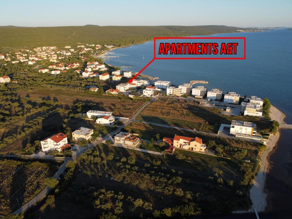 Apartments A&T Sukošan Kültér fotó