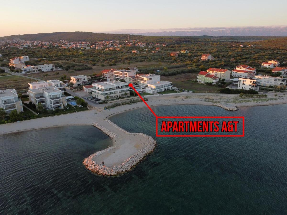 Apartments A&T Sukošan Kültér fotó
