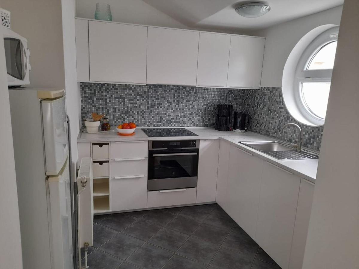 Apartments A&T Sukošan Kültér fotó
